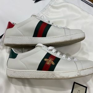 Gucci Women's Ace sneaker with bee